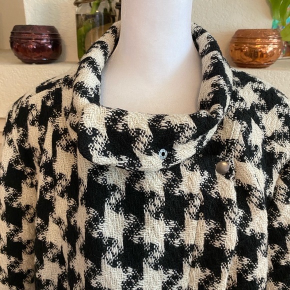 Lane Bryant Houndstooth Front Zipper Jacket, Dressy, Blk, White, Size 24 - Picture 4 of 12